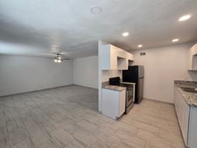 511 N Iroquois Ave - Photo 1 of 1
