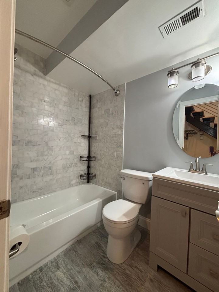 1837 11th St Nw - Photo 7 of 11