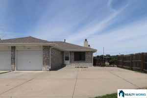 featured image of 3920 Sweetbriar Ln