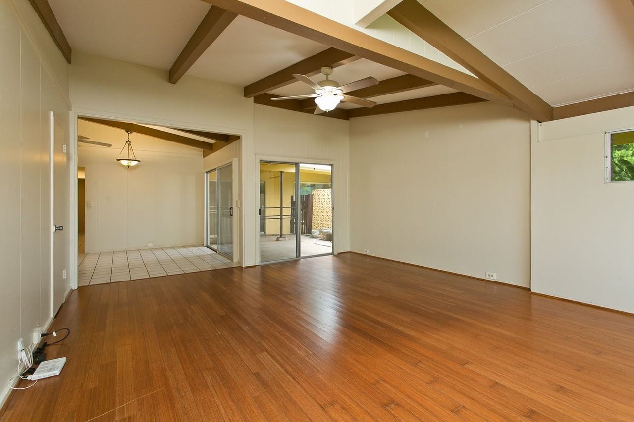523 Iliaina St - Photo 4 of 16