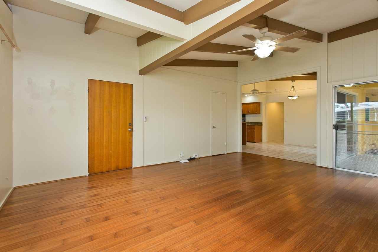 523 Iliaina St - Photo 7 of 16