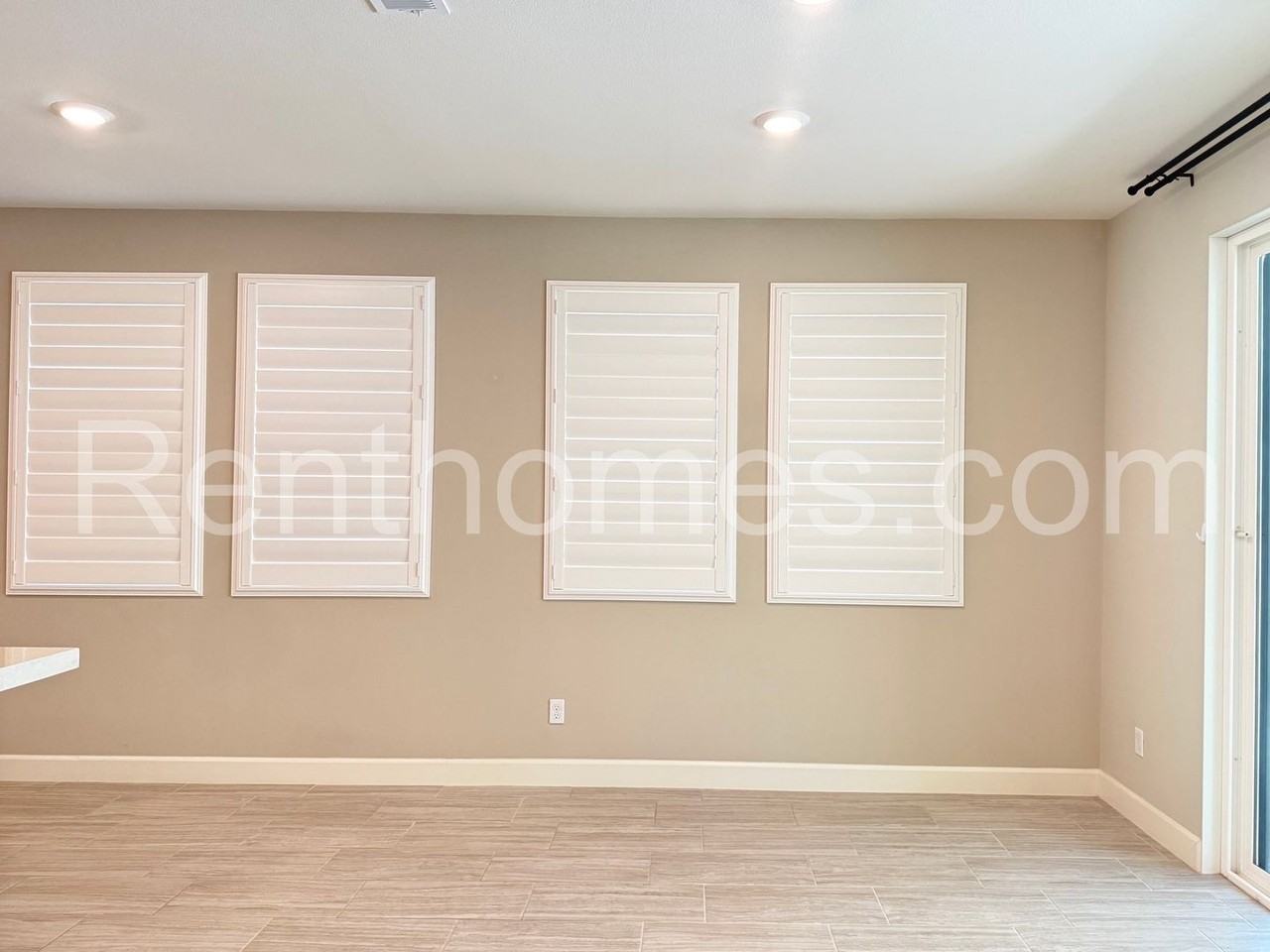 10835 Wendy Way - Photo 3 of 49