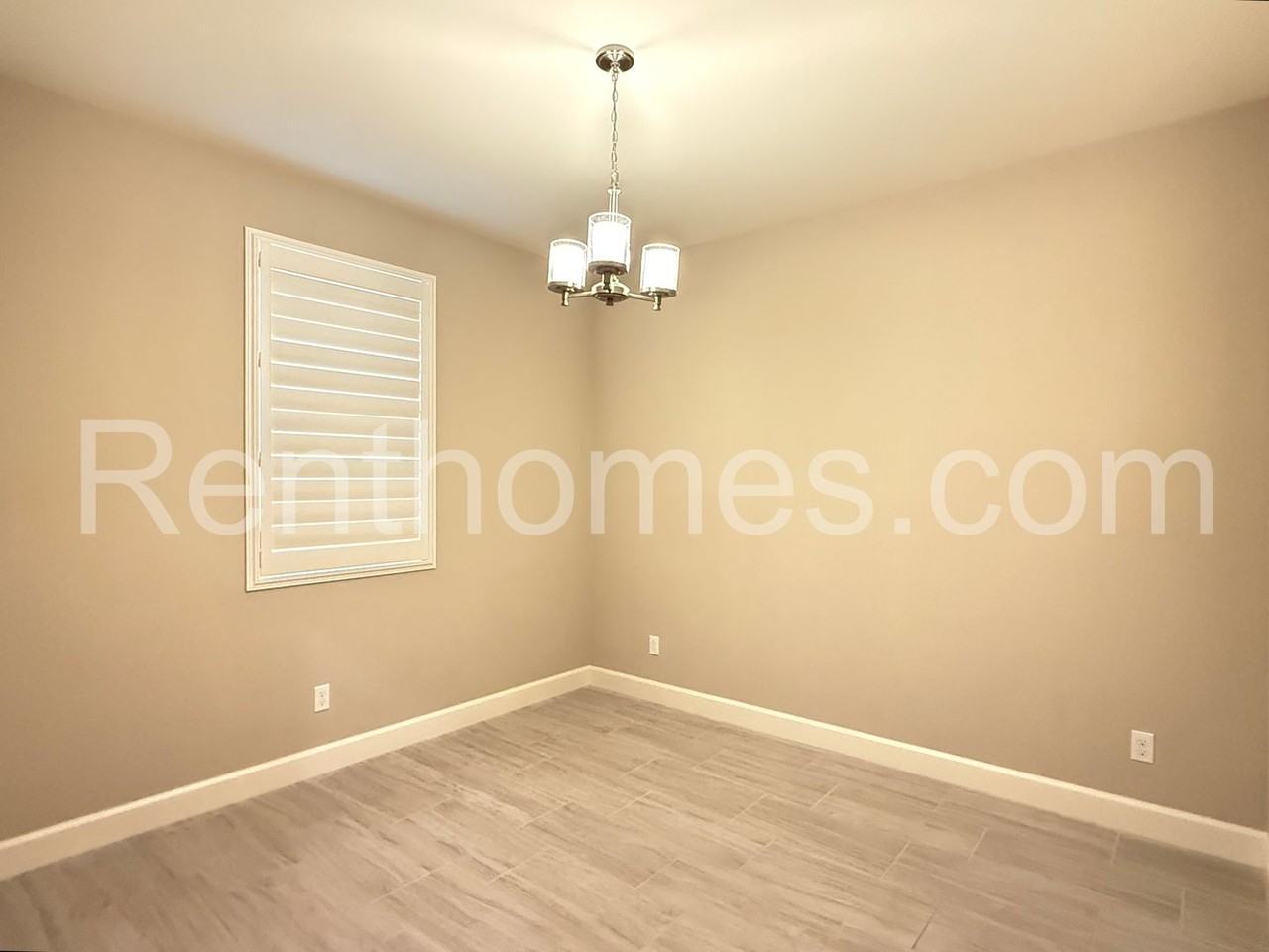 10835 Wendy Way - Photo 7 of 49
