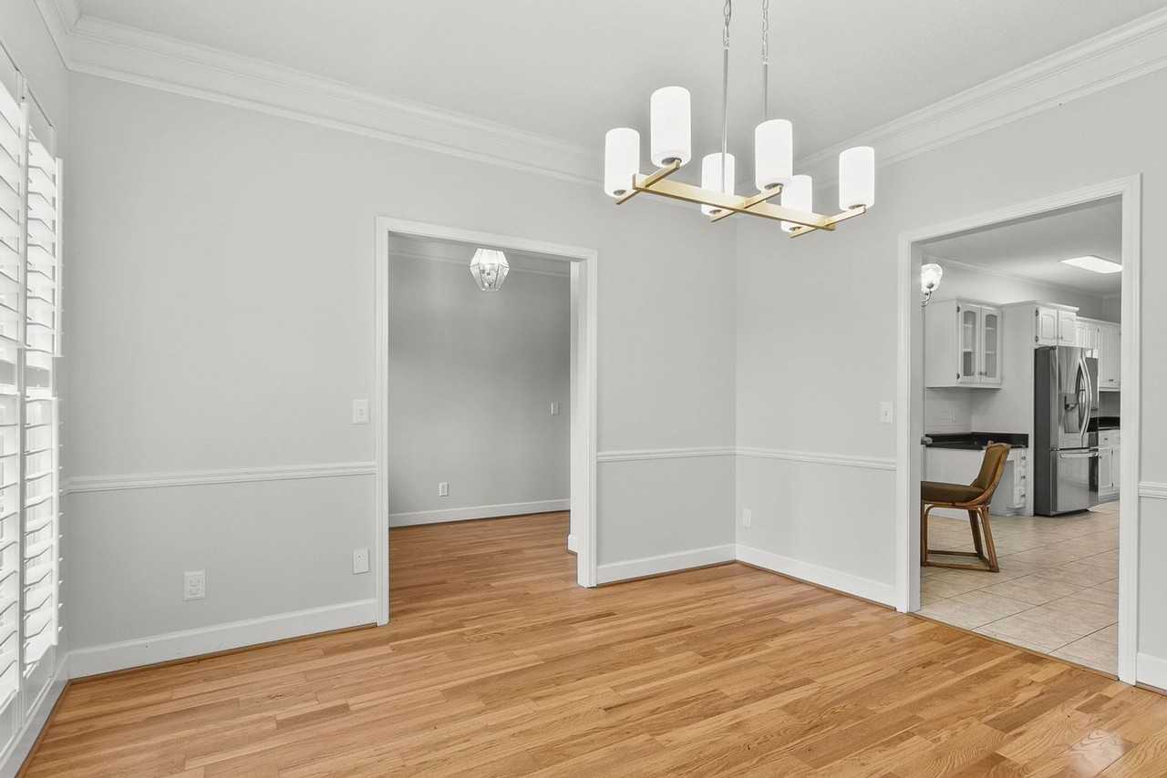 10495 Royal Points Dr - Photo 7 of 42