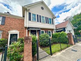featured image of 104 Carlyle Cir