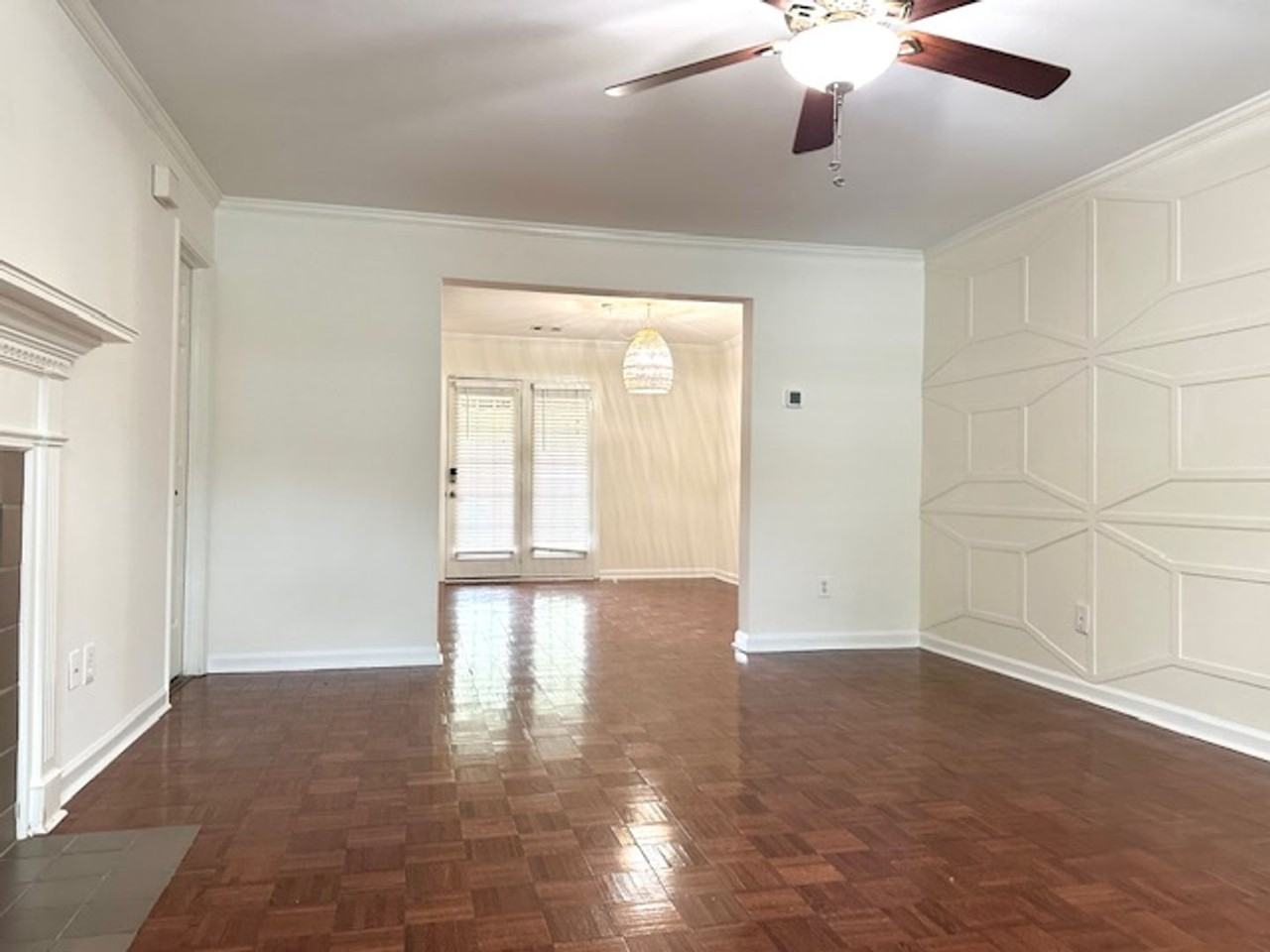 104 Carlyle Cir - Photo 7 of 32