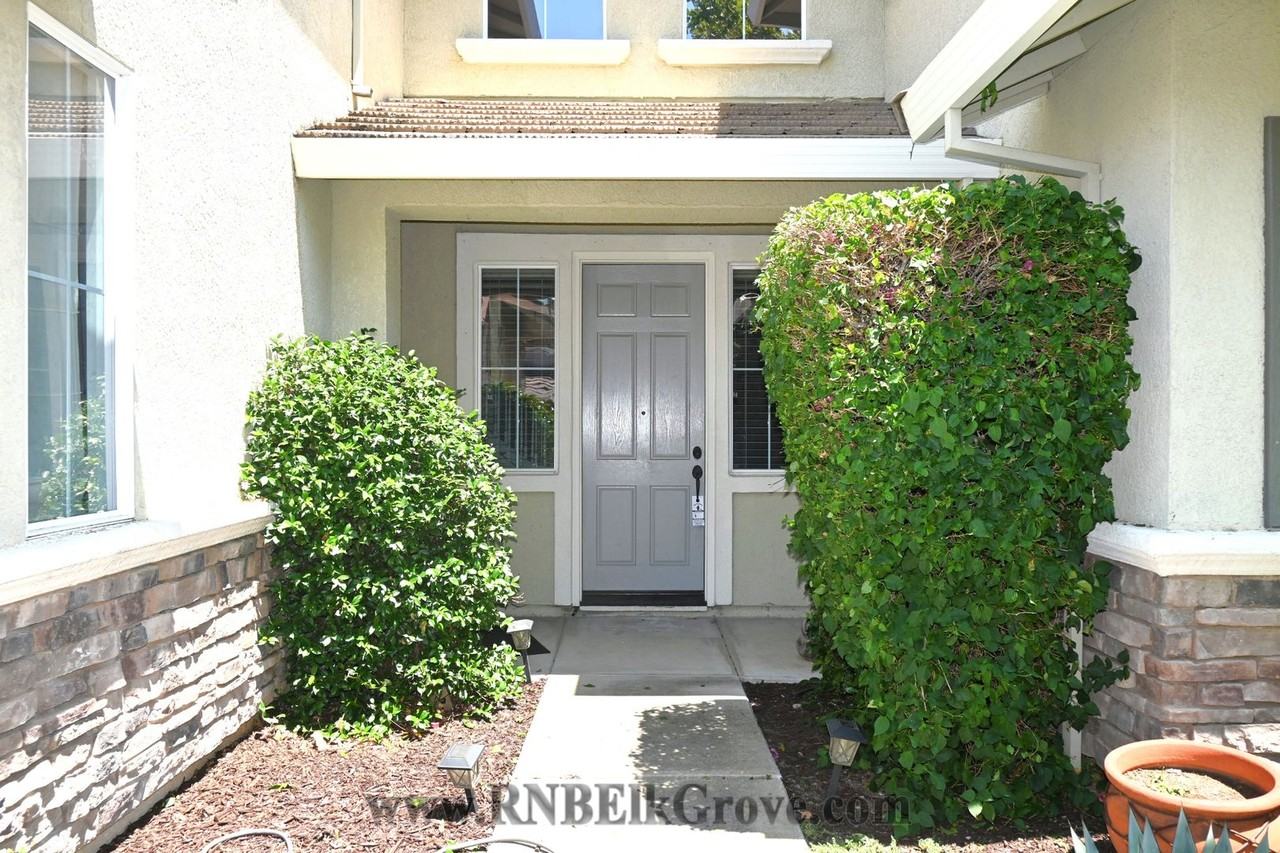 9433 Triathlon Ln - Photo 2 of 38