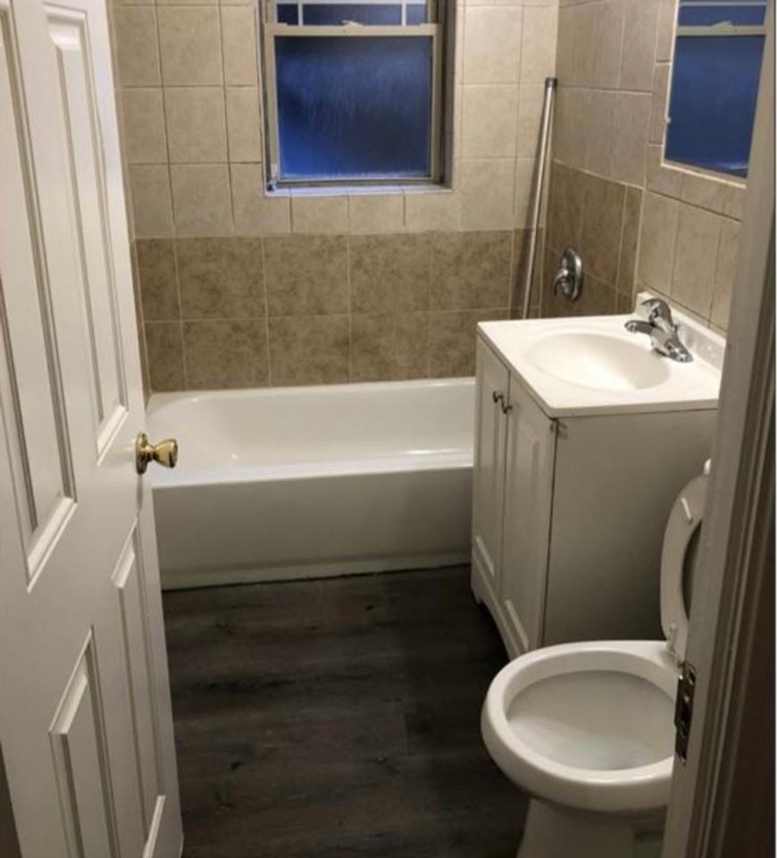 7952 S Dobson Ave - Photo 3 of 8