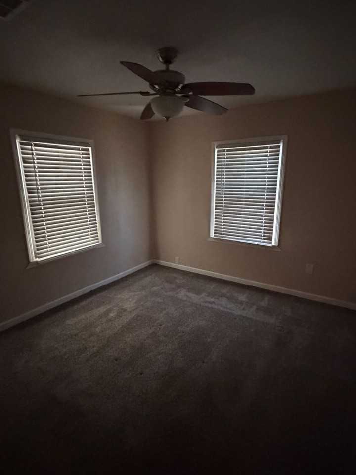 785 E Ventura Ave - Photo 6 of 12