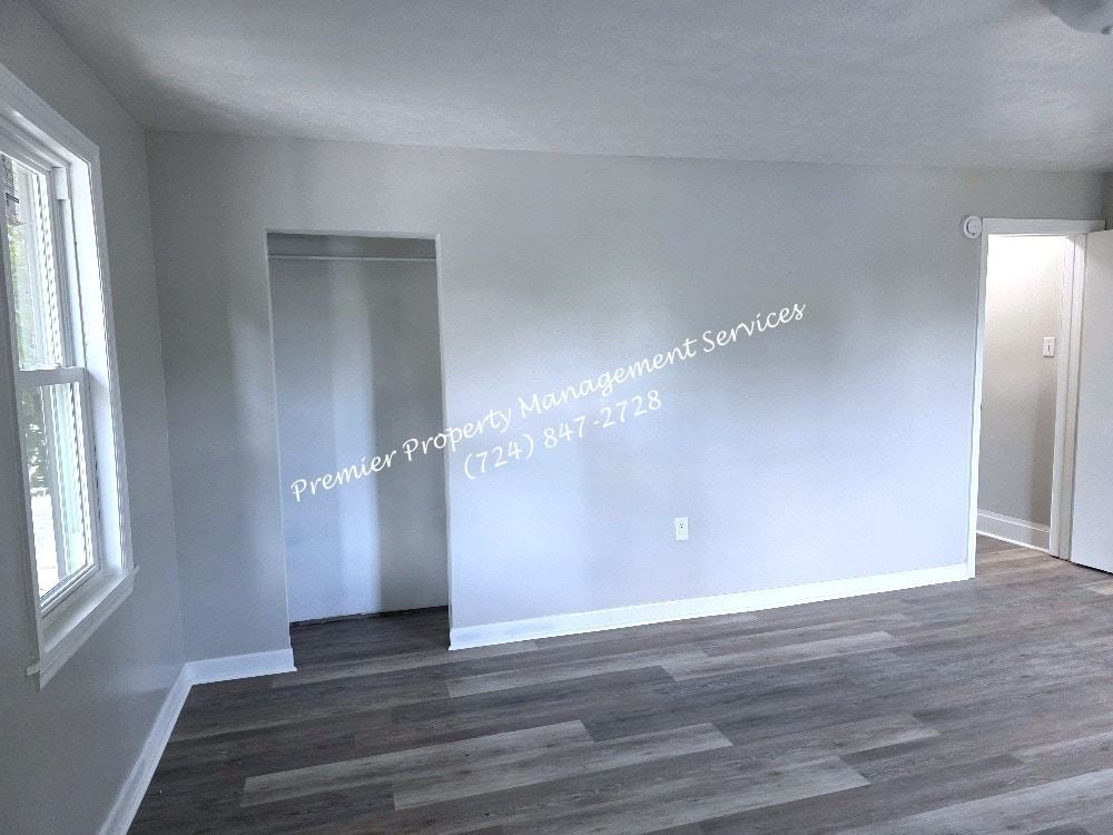 1600 4th Avenue - Photo 5 of 14