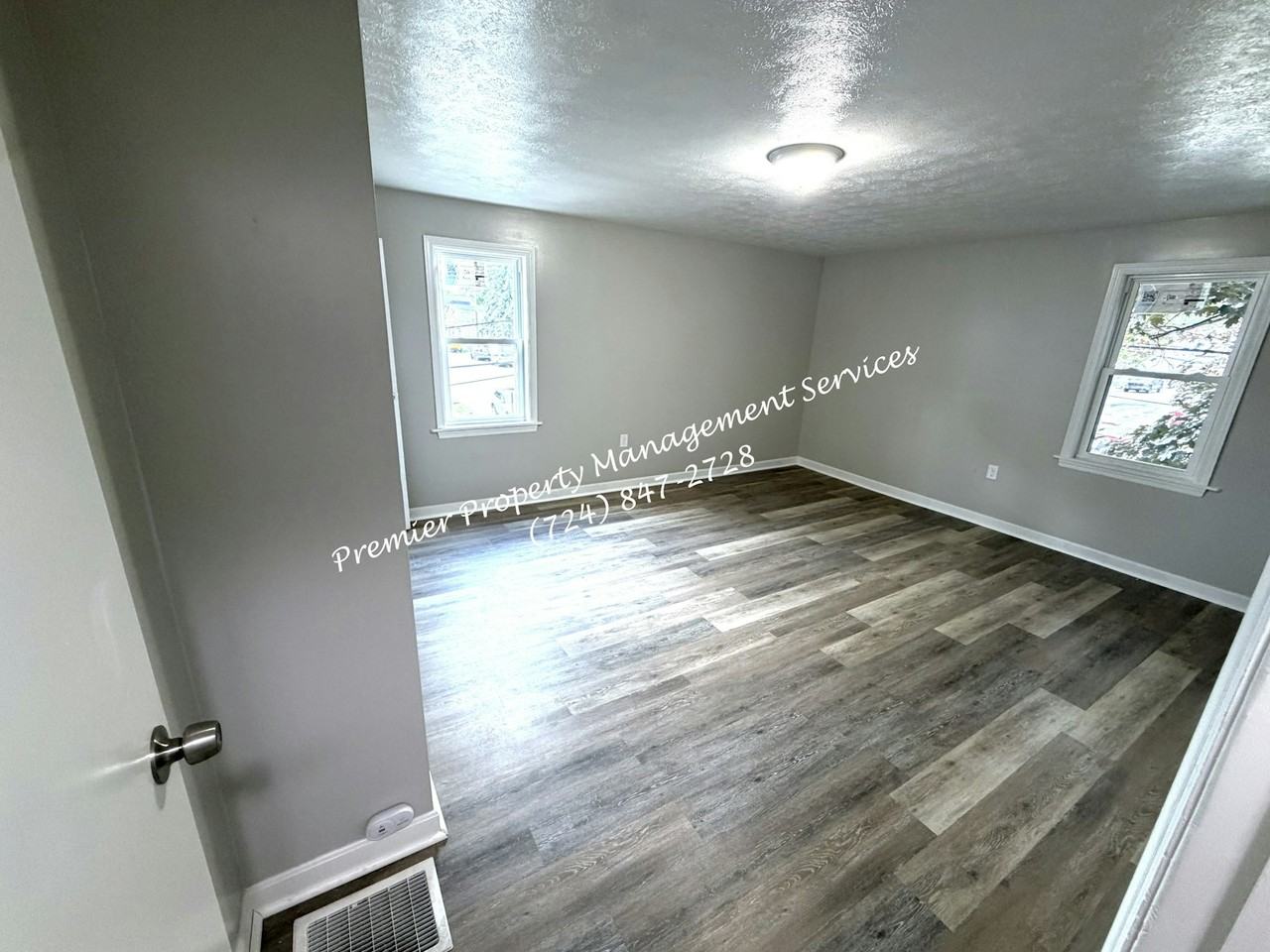 1600 4th Avenue - Photo 7 of 14
