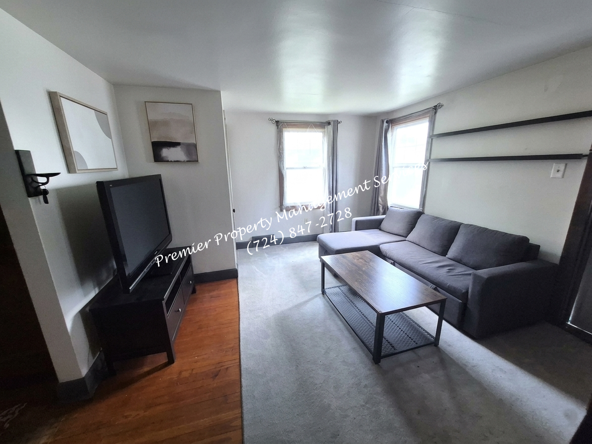 506 47th Street - Photo 5 of 13