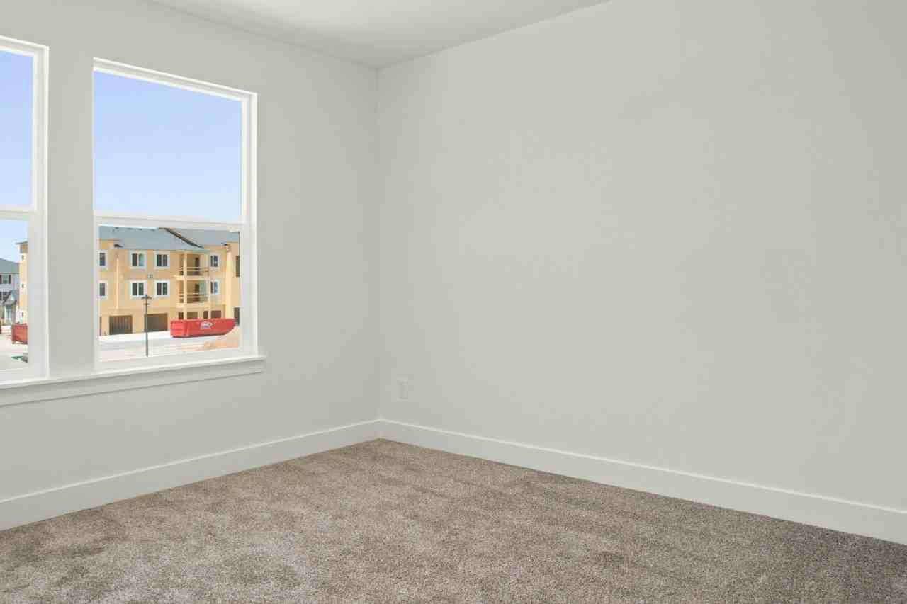 4809 S Olive Ave. - Photo 7 of 13