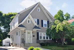 featured image of 37 Longwood Ave