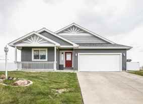 816 49th Street North - Photo 1 of 1