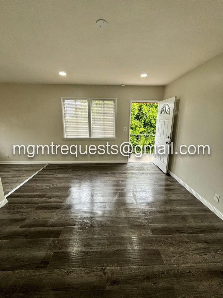 7641 Bright Ave, Unit C (top-frnt) - Photo 3 of 13