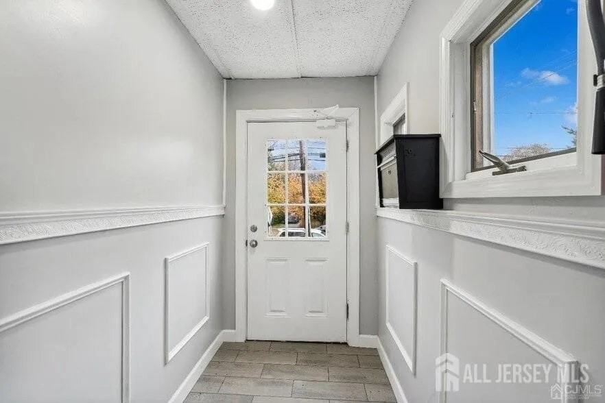 29 South 2nd Avenue, Unit 1 - Photo 6 of 14