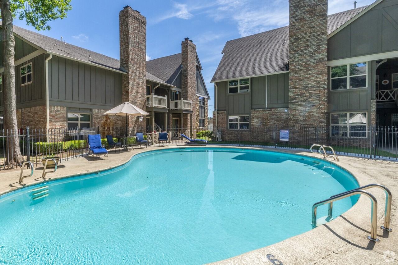 Heatherwood Apartments - Photo 2 of 50