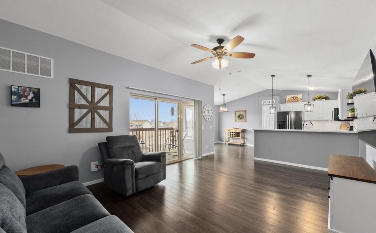 4912 S Klein Ave #28 - Photo 3 of 27