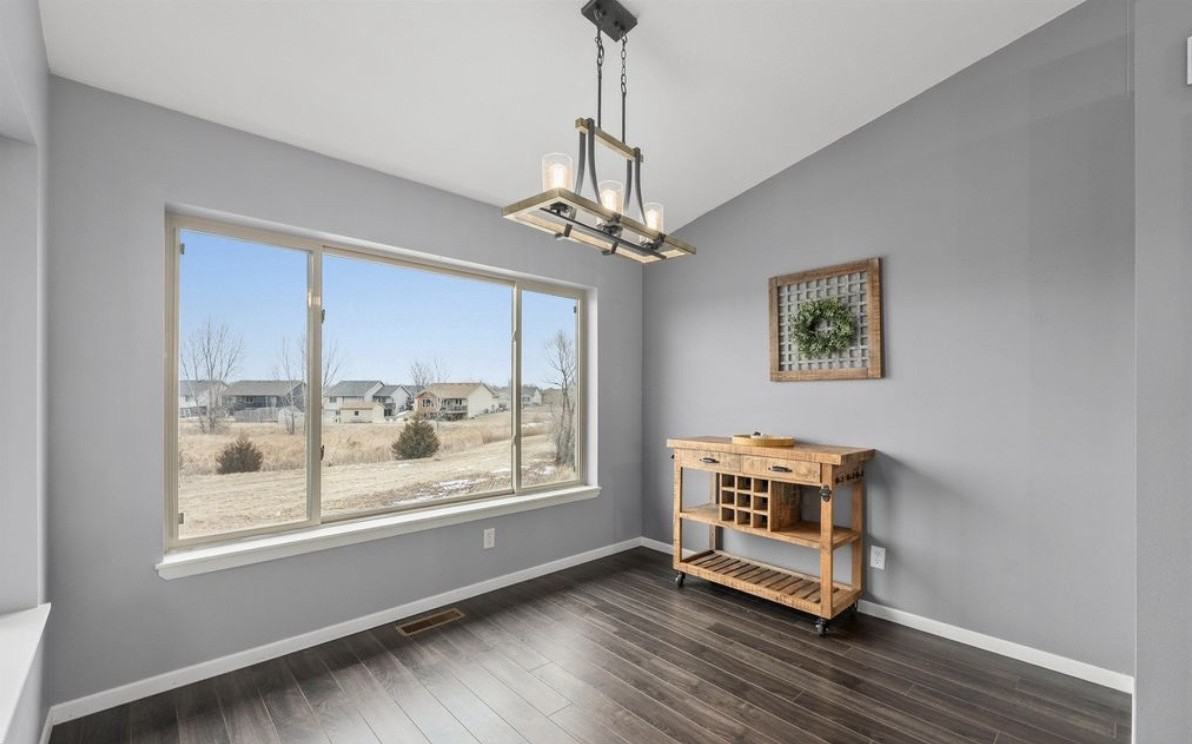 4912 S Klein Ave #28 - Photo 7 of 27
