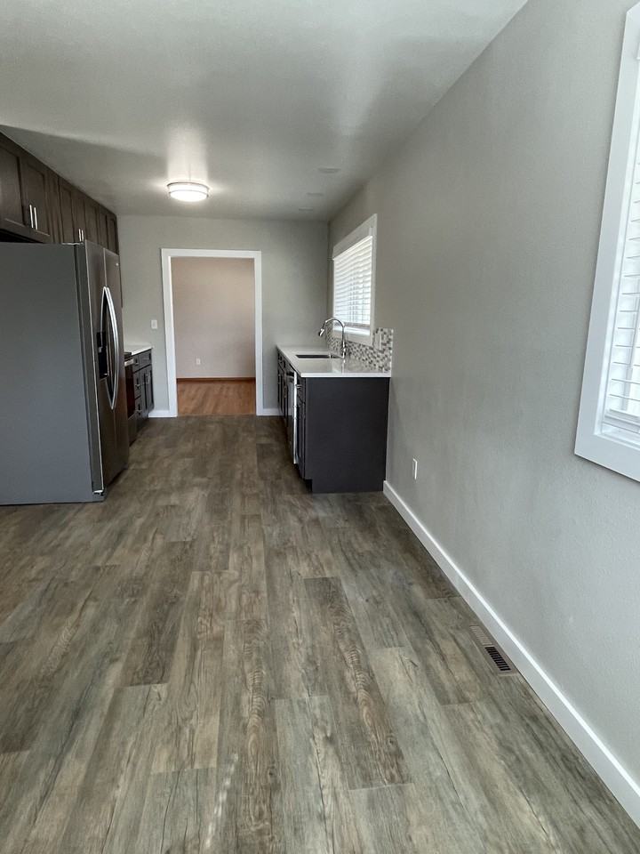 4124 S Helena St #NA - Photo 3 of 21