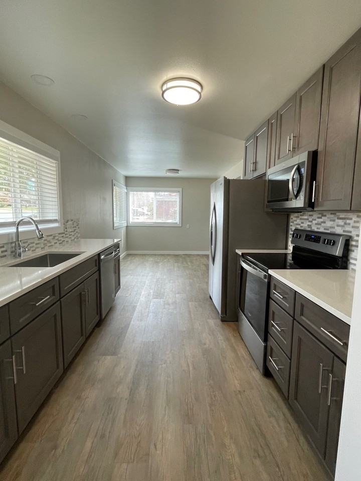 4124 S Helena St #NA - Photo 5 of 21