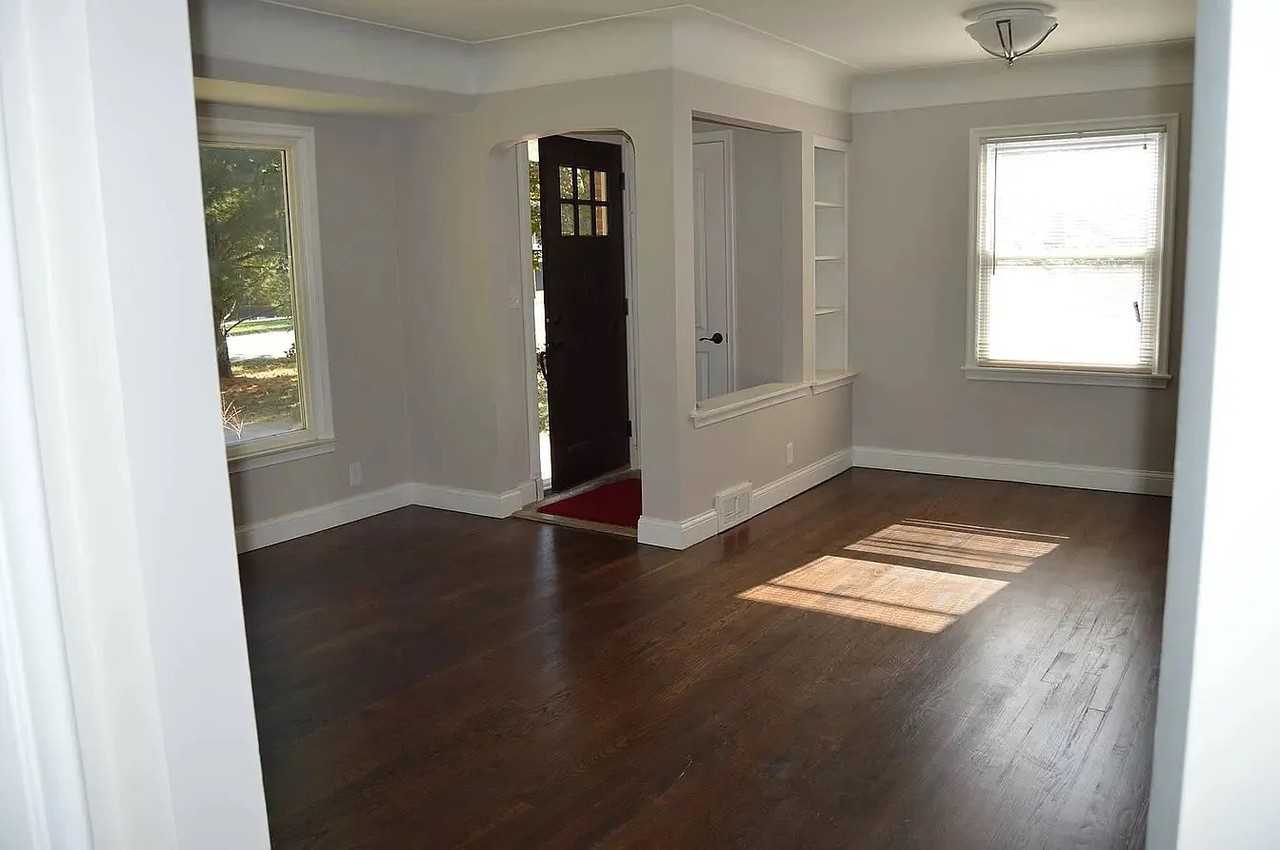 2111 Rochester Rd #NA - Photo 7 of 18