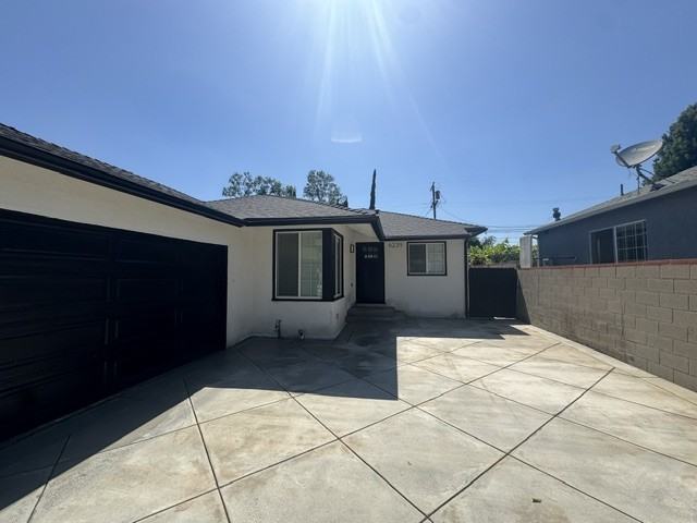 6239 Cleon Ave #NA - Photo 2 of 30