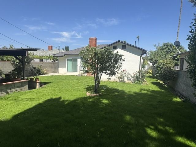 6239 Cleon Ave #NA - Photo 6 of 30