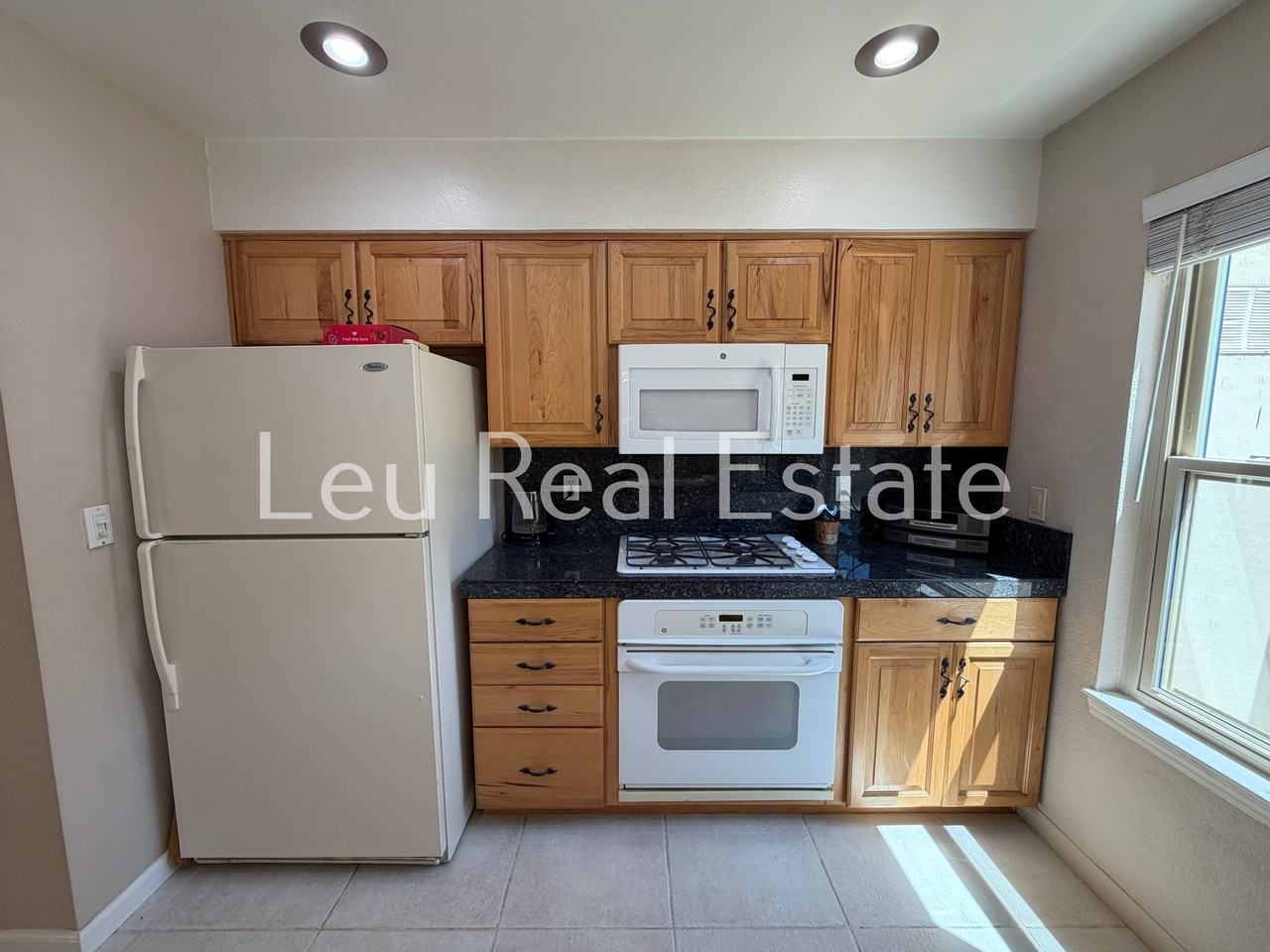 2223 Bridlewood Dr #NA - Photo 3 of 21