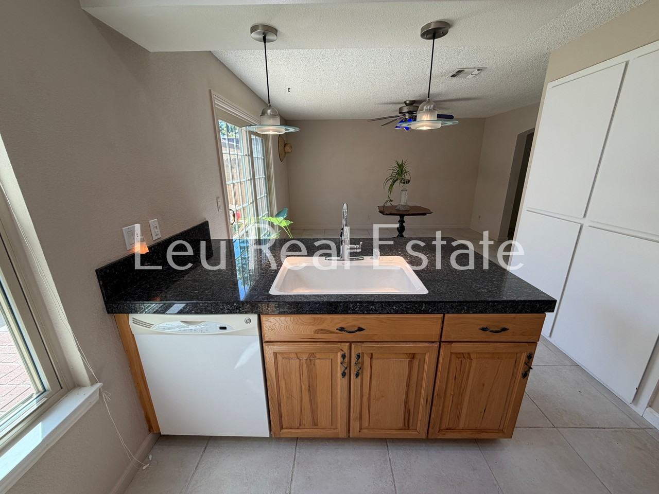 2223 Bridlewood Dr #NA - Photo 4 of 21