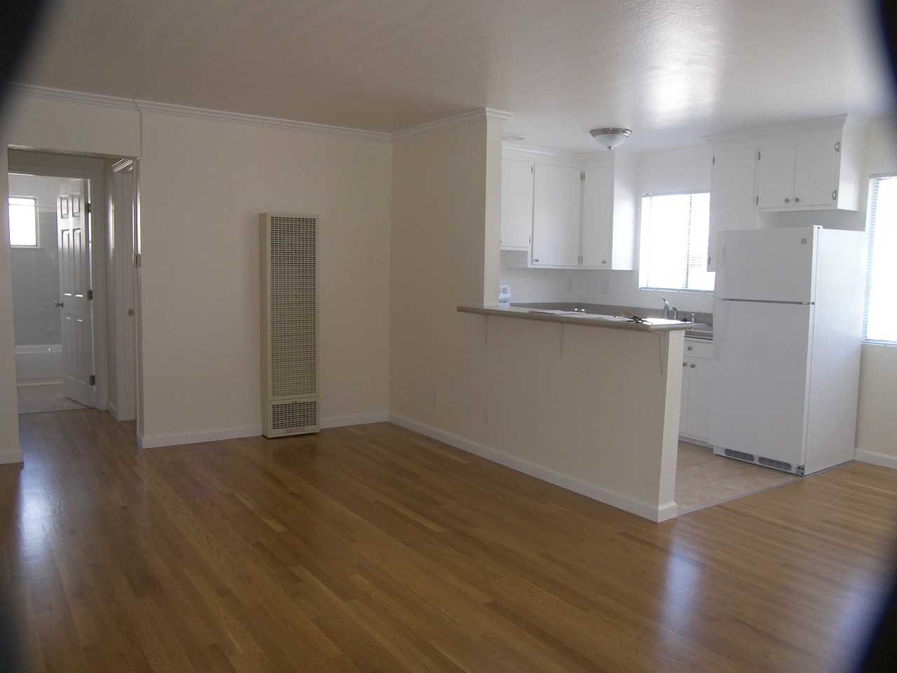 434 17th St #305 - Photo 7 of 7