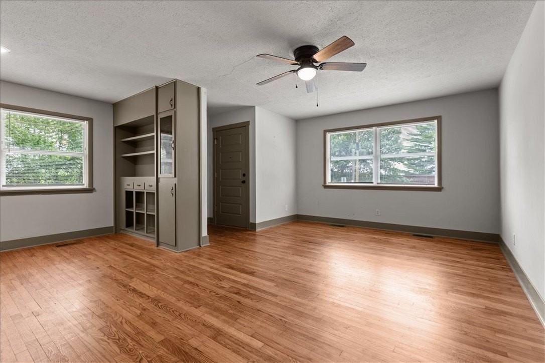 522 S Duncan Ave - Photo 6 of 31
