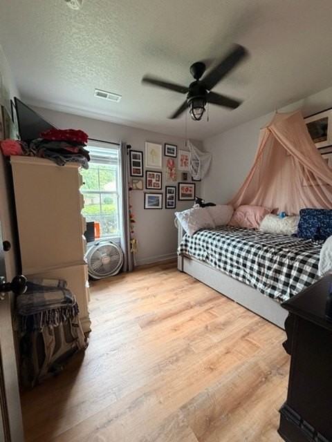 833 S Eastview Dr - Photo 4 of 13
