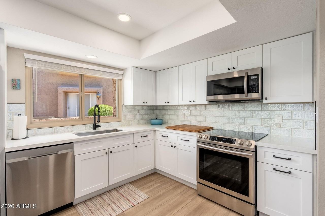 7424 N Via Camello Del Norte #185 - Photo 5 of 42