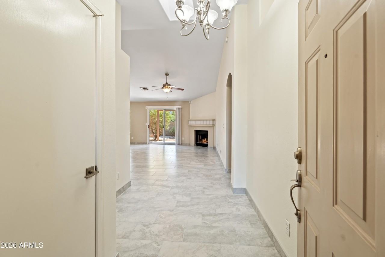 20223 N 30th St - Photo 2 of 34