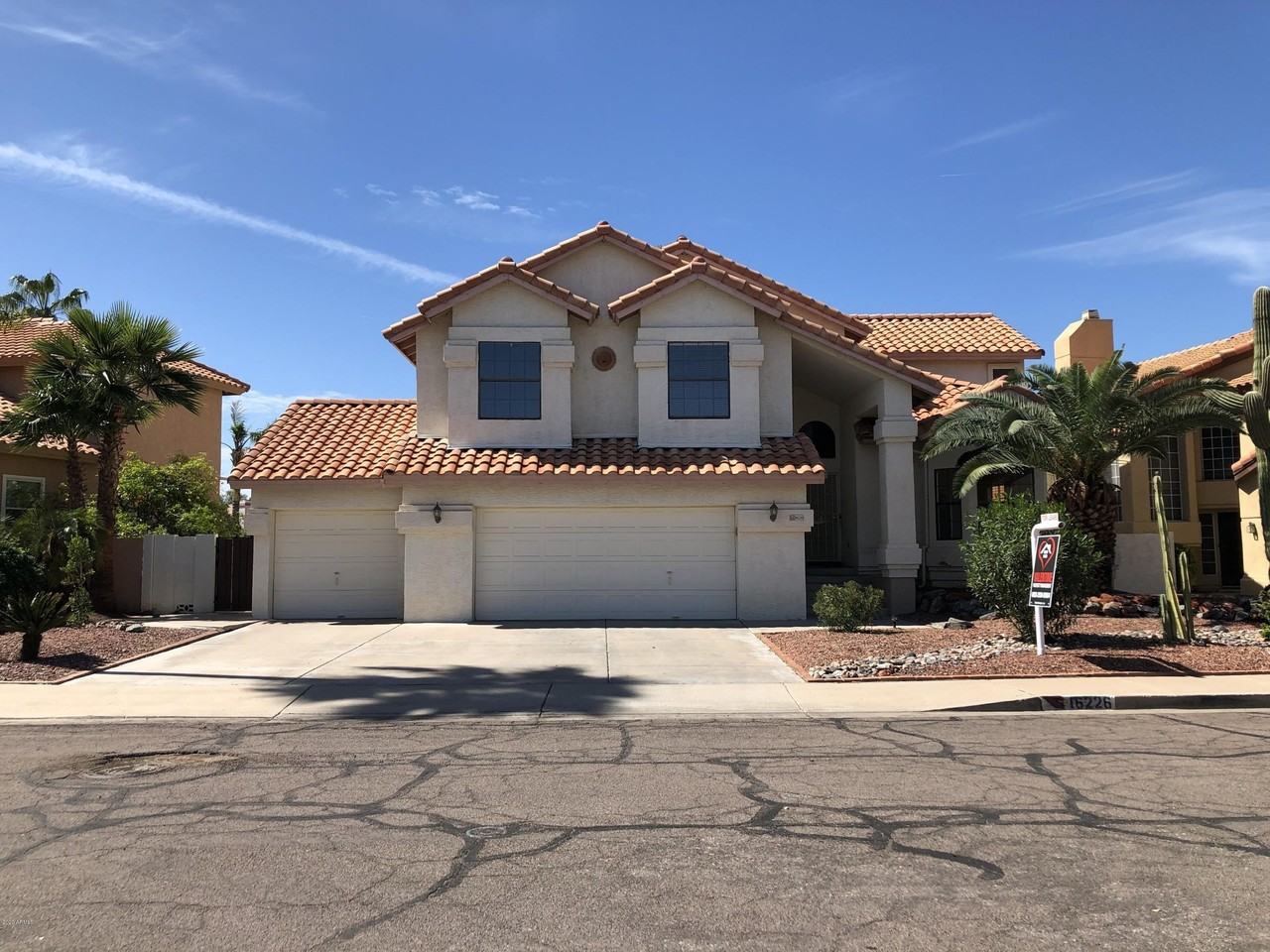 16226 S 37th Way