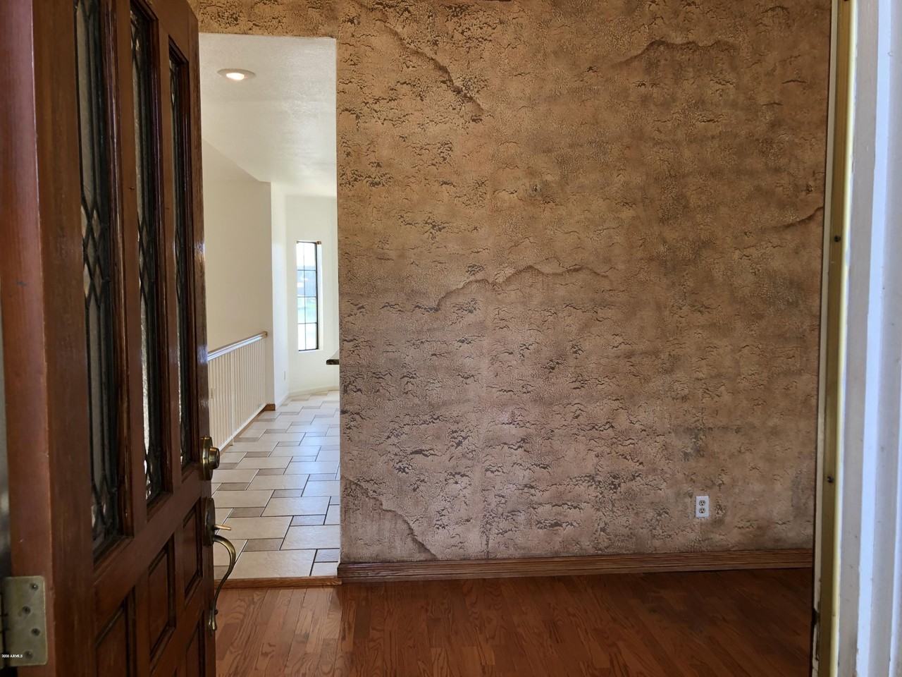 16226 S 37th Way - Photo 4 of 49