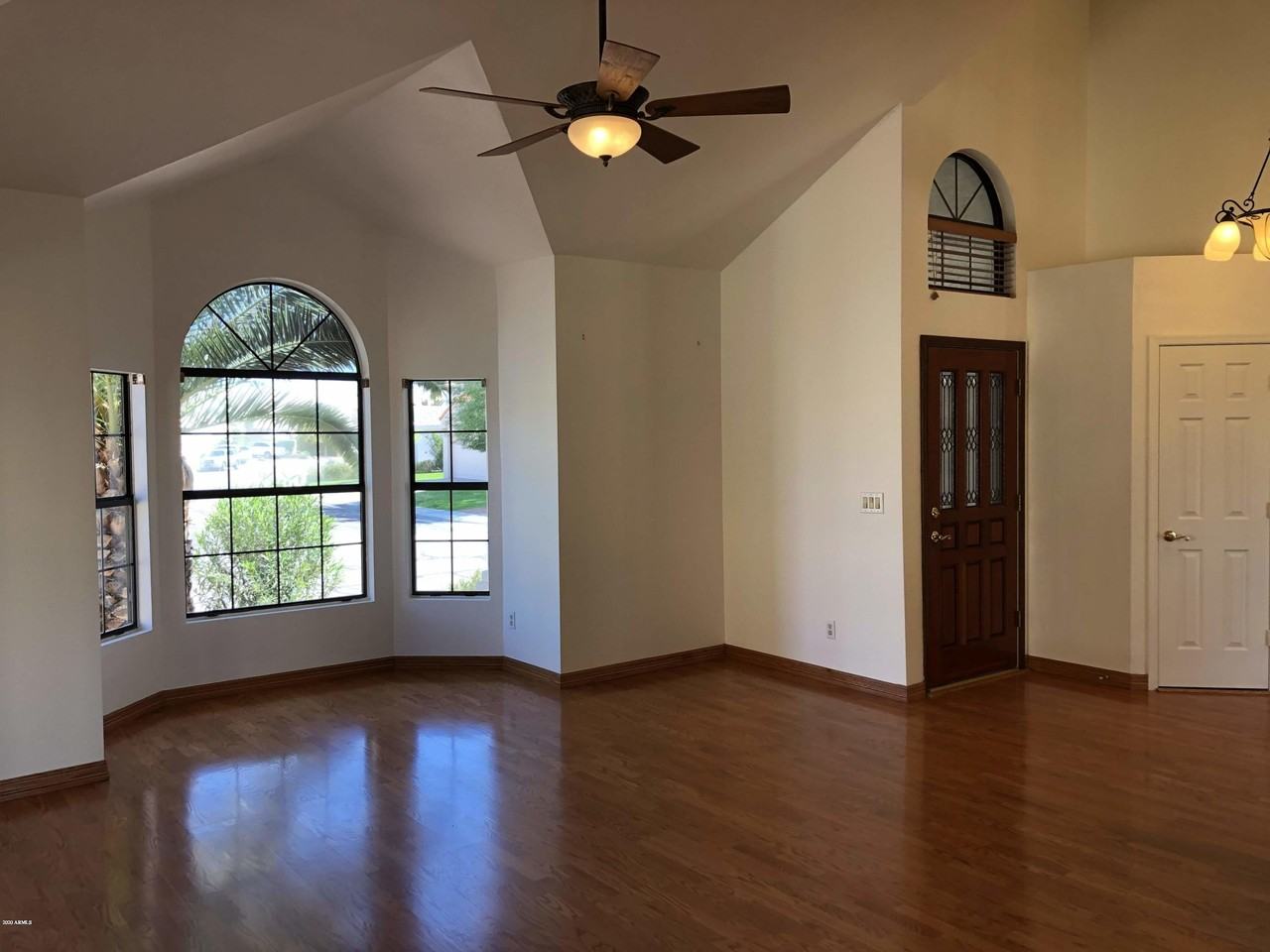 16226 S 37th Way - Photo 6 of 49