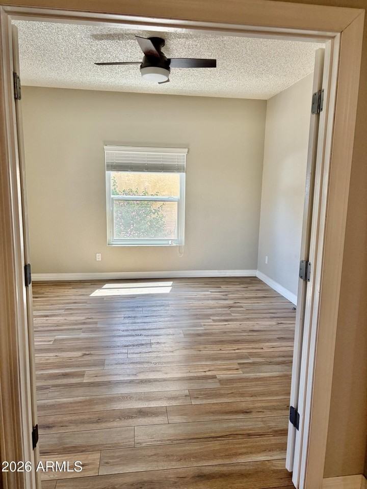 4201 W Soft Wind Dr - Photo 7 of 13