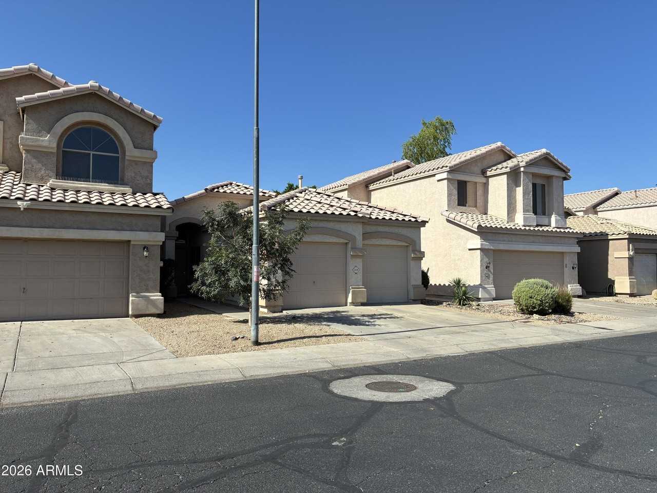 1319 W Escuda Rd - Photo 2 of 32