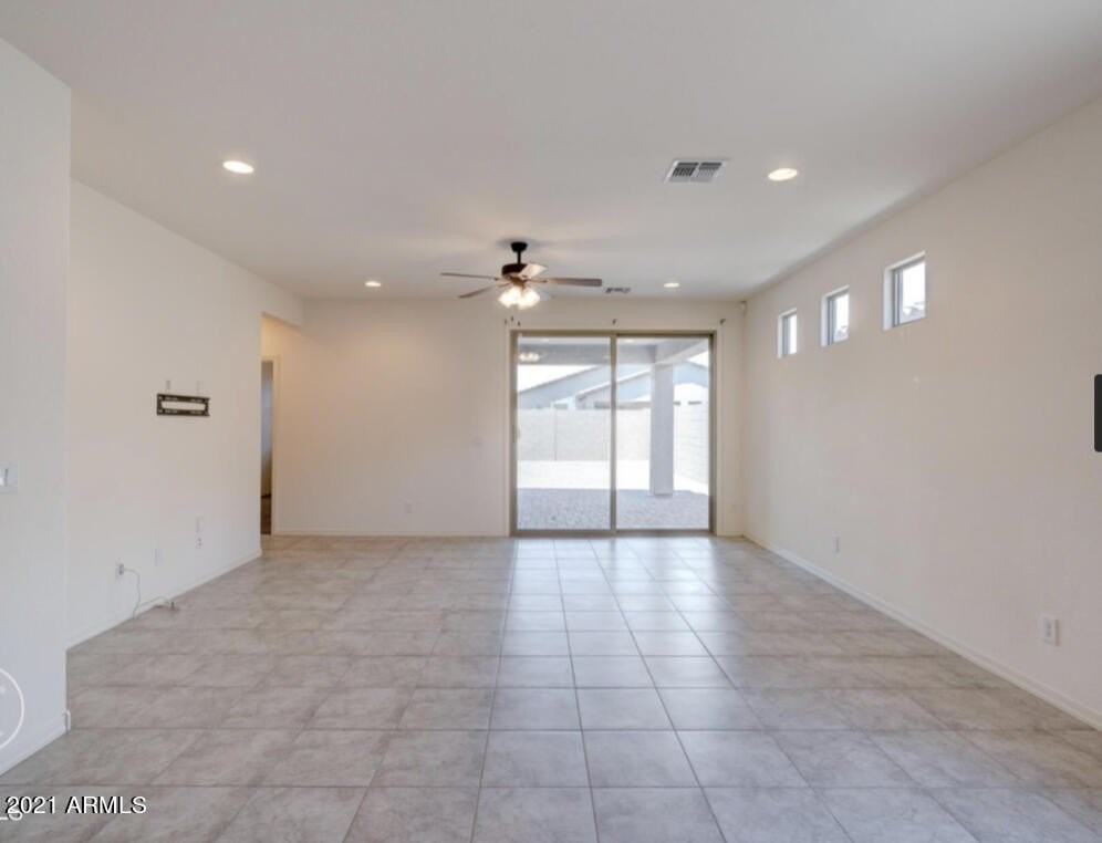 7136 S 33rd Ave - Photo 3 of 13