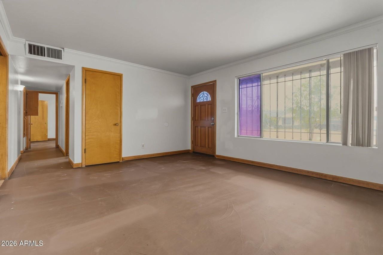 3636 W Keim Dr - Photo 5 of 37