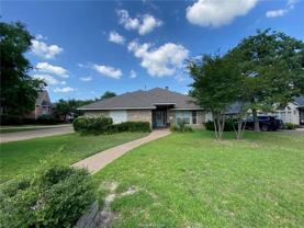 4903 Bay Oaks Ct - Photo 1 of 1
