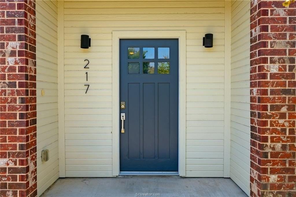 217 N Houston Ave - Photo 5 of 34