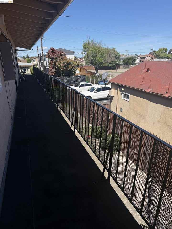 14761 San Pablo Ave #6 - Photo 4 of 9