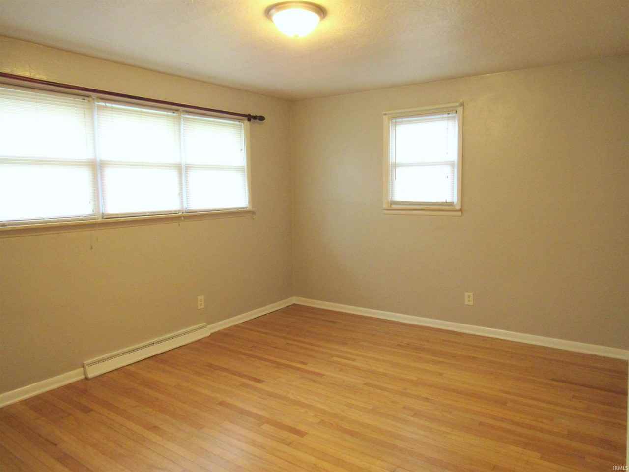 3645 S Rogers St - Photo 7 of 19