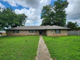 featured image of 329 S Morrison Dr #1