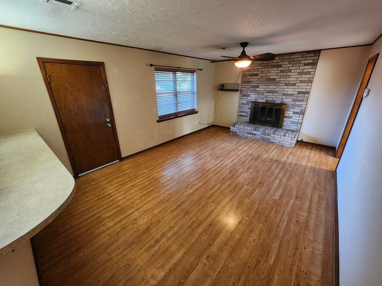 329 S Morrison Dr #1 - Photo 5 of 15