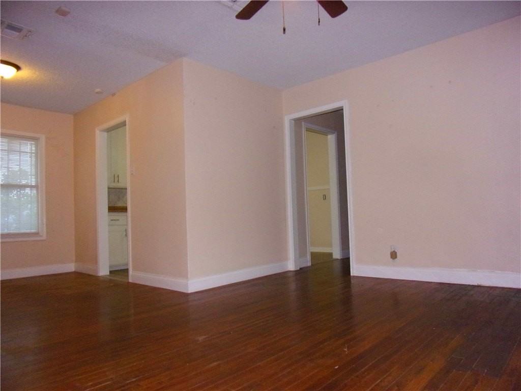 4434 Green Grove Dr - Photo 4 of 24